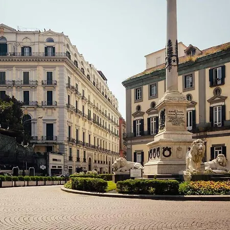 Ferrigni 20 Nyaraló *